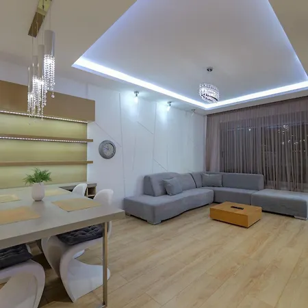 The View Luxury Center Apartment Sarande