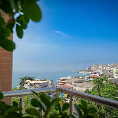 The View Luxury Center *