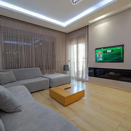 The View Luxury Center Apartment *