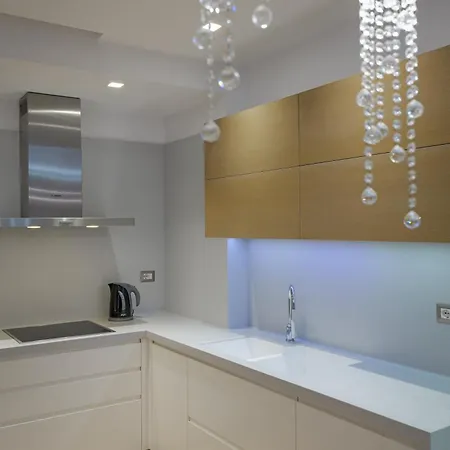 The View Luxury Center Sarande