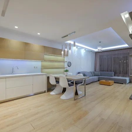 The View Luxury Center Apartment Sarande