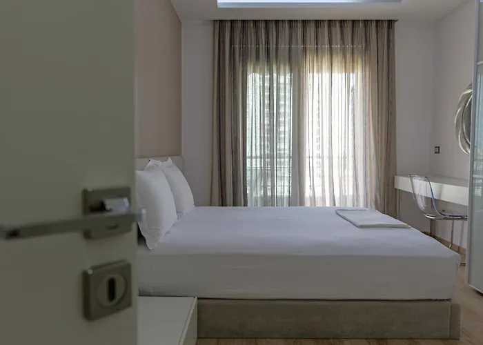 The View Luxury Center *