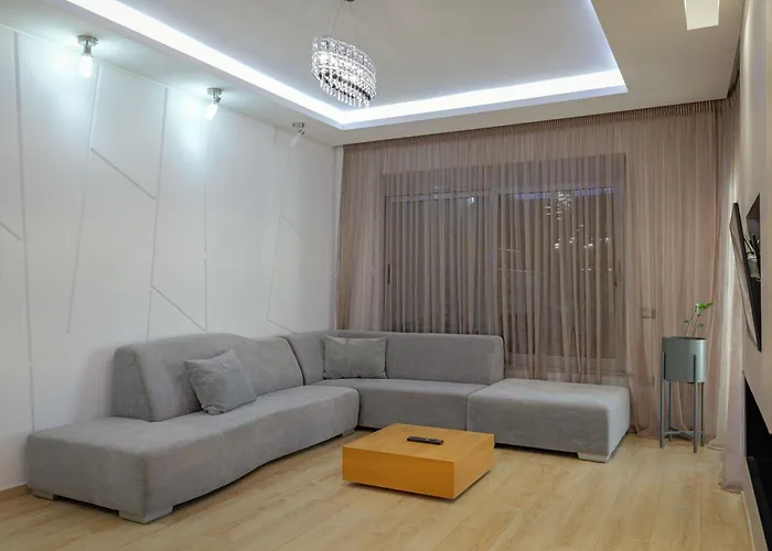 The View Luxury Center *