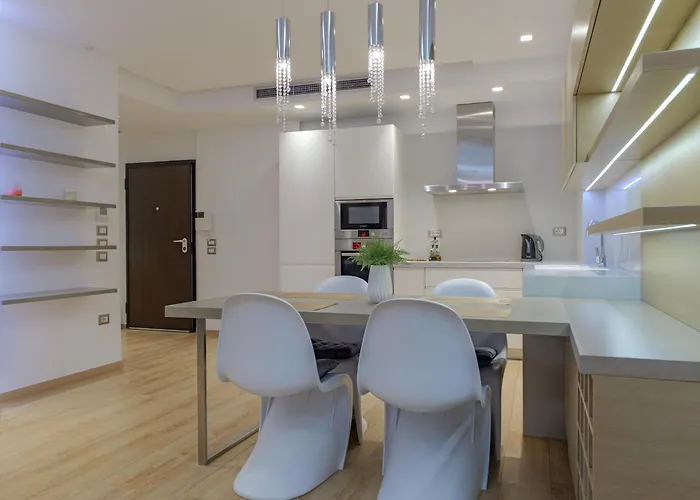 The View Luxury Center Apartment